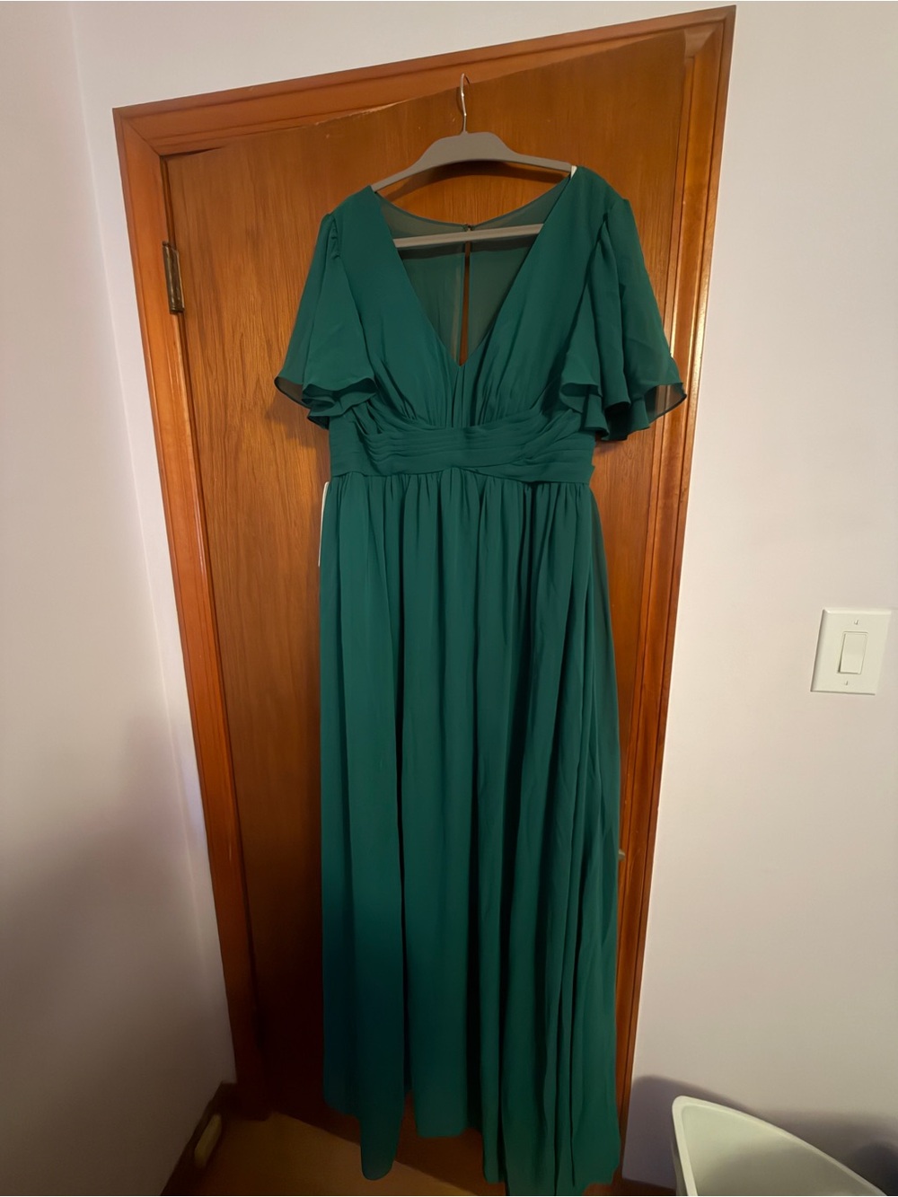 Azazie Emerald Green V-Neck Maxi Dress